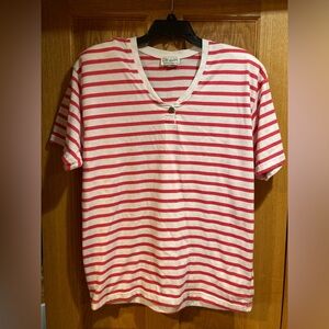 1990s striped coral and white v neck shirt.